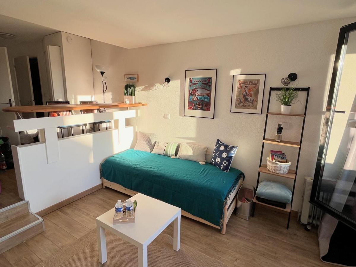 Apartment La Marina *